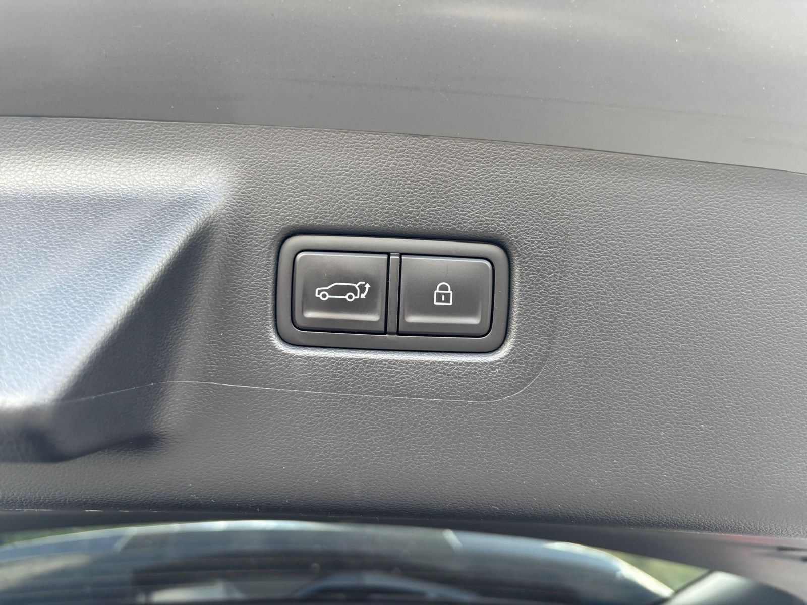 Used 2026 Hyundai Santa Fe SEL FWD image 22