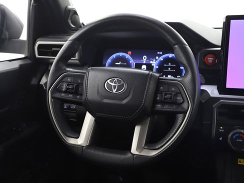 Used 2025 Toyota 4Runner TRD Off-Road Premium w/ Tow Technology Package image 17