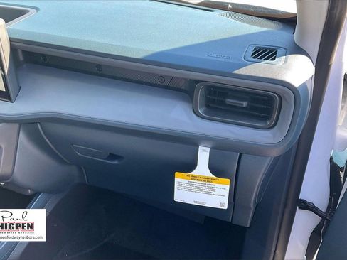 New 2026 Ford Maverick XL image 27