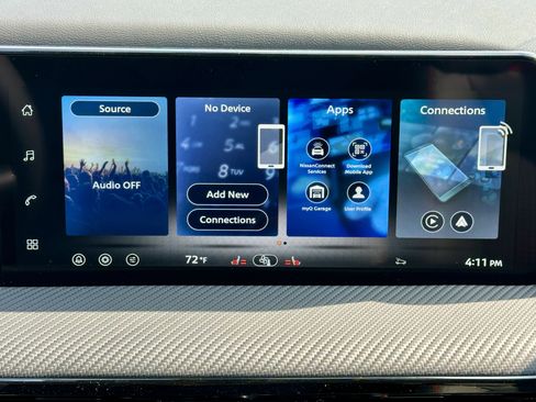 New 2026 Nissan Kicks SR image 23