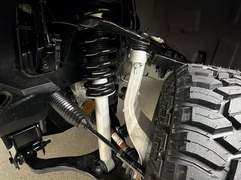 Used 2025 Ford F150 Lariat image 14