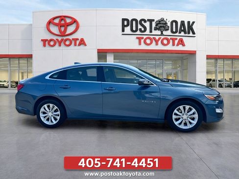 Used 2025 Chevrolet Malibu LT FWD image 7