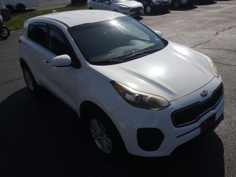 Used 2017 Kia Sportage LX FWD image 12