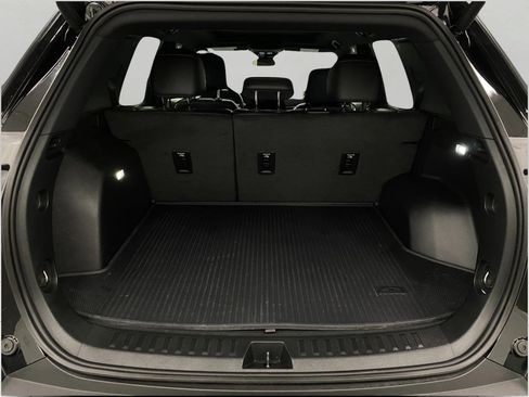 Used 2026 Chevrolet Equinox RS w/ Convenience Package III image 6