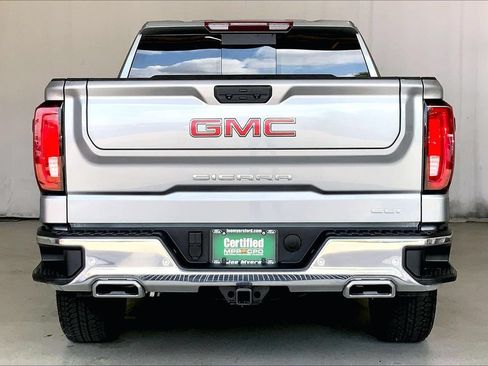Used 2026 GMC Sierra 1500 SLT AWD/4WD image 3