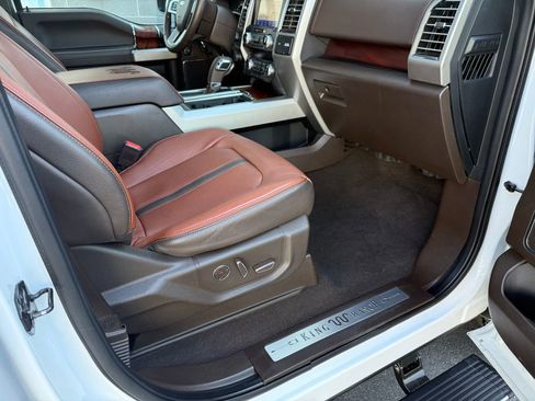 Used 2020 Ford F150 King Ranch w/ Equipment Group 601A Luxury AWD/4WD image 47