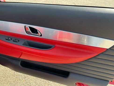 Used 2002 Ford Thunderbird Deluxe RWD image 73