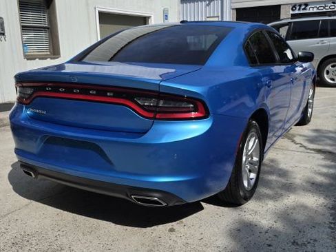 Used 2019 Dodge Charger SXT RWD image 5