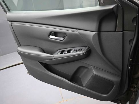 Used 2024 Nissan Sentra SV w/ All-Weather Package FWD image 11