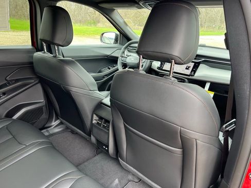 New 2026 Jeep Cherokee Limited AWD/4WD image 17