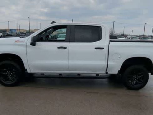 Used 2024 Chevrolet Silverado 1500 LT Trail Boss w/ Convenience Package II image 5