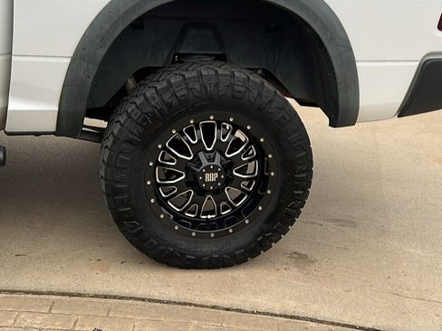 Used 2016 RAM 1500 Rebel w/ Luxury Group image 12