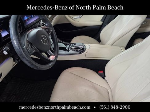 Used 2018 Mercedes-Benz E 400 4MATIC Sedan image 9