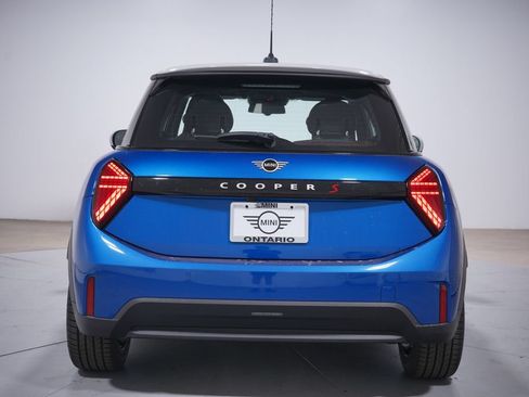 New 2026 MINI Cooper S FWD image 5