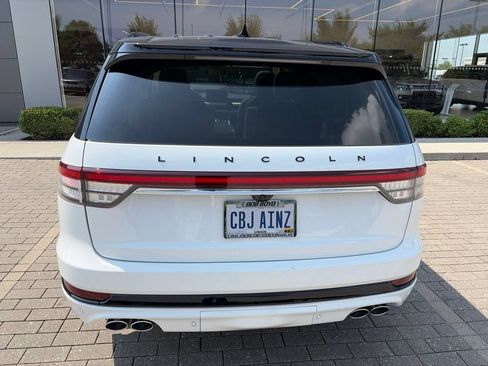 Used 2023 Lincoln Aviator Black Label AWD/4WD image 6