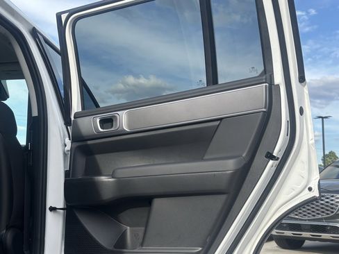 New 2026 Hyundai Santa Fe SE image 12