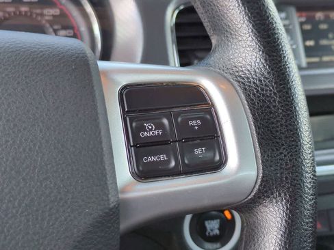 Used 2014 Dodge Charger SE RWD image 23