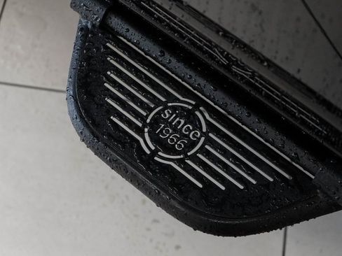 Used 2023 Ford Bronco Badlands image 4