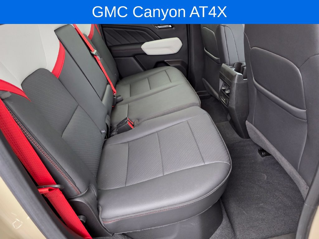 Used 2024 GMC Canyon AT4X AWD/4WD image 25