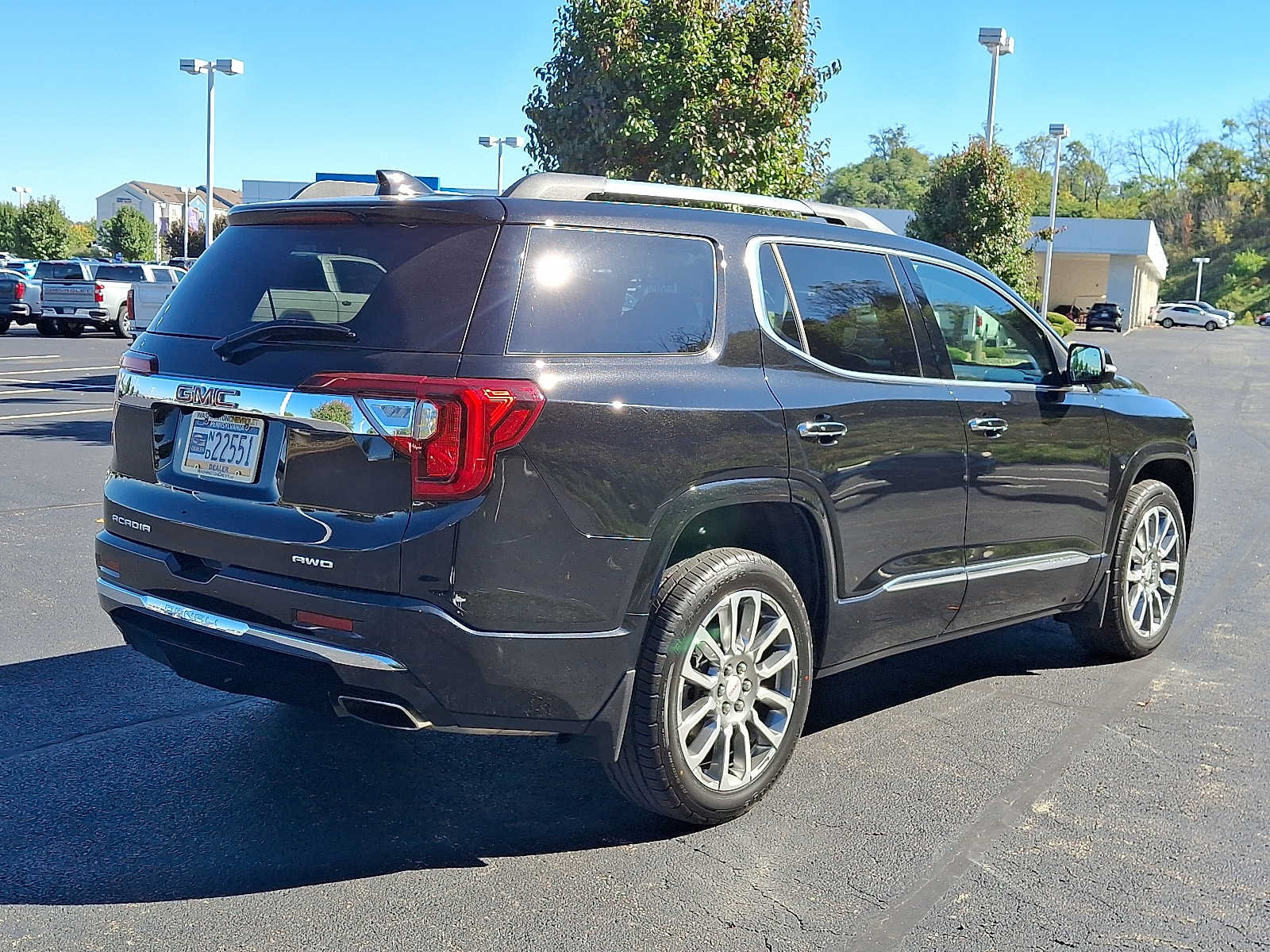 Used 2023 GMC Acadia Denali w/ LPO, Floor Liner Package AWD/4WD image 6