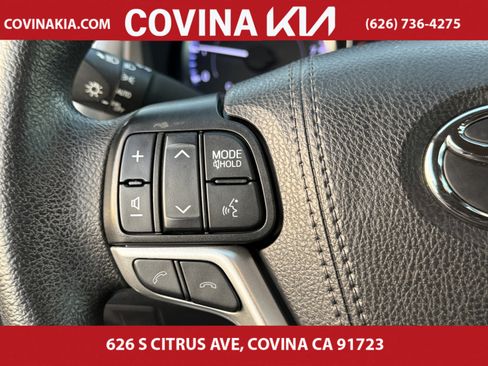 Used 2019 Toyota Highlander LE image 17