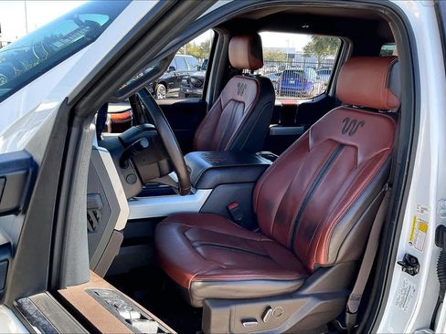 Used 2022 Ford F250 King Ranch w/ Chrome Package image 7