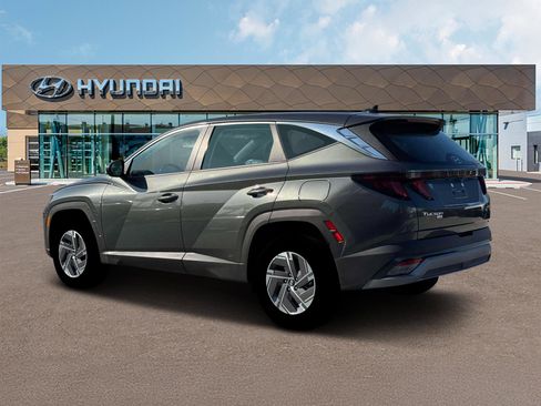 New 2026 Hyundai Tucson Blue SE image 4