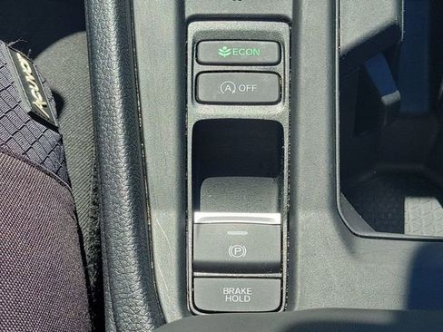 Certified 2024 Honda Accord LX image 38