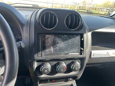 Used 2014 Jeep Compass Sport w/ Power Value Group image 22