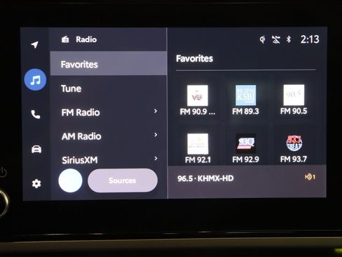 Certified 2025 Toyota Camry SE image 19