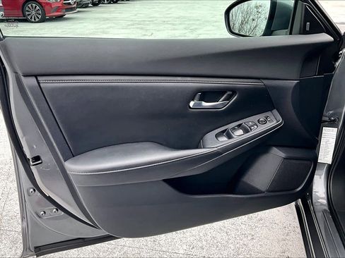 Used 2021 Nissan Sentra SV image 21