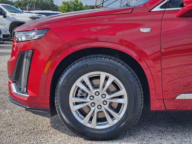 Used 2024 Cadillac XT6 Luxury FWD image 8