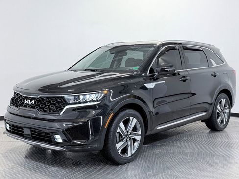 Used 2023 Kia Sorento EX image 3