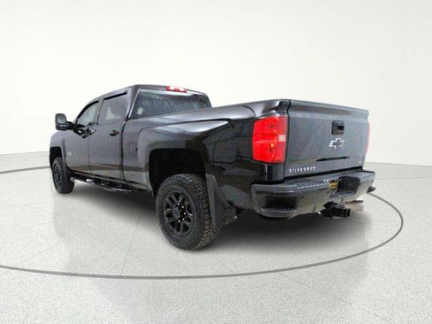 Used 2018 Chevrolet Silverado 2500 LTZ w/ Duramax Plus Package AWD/4WD image 6