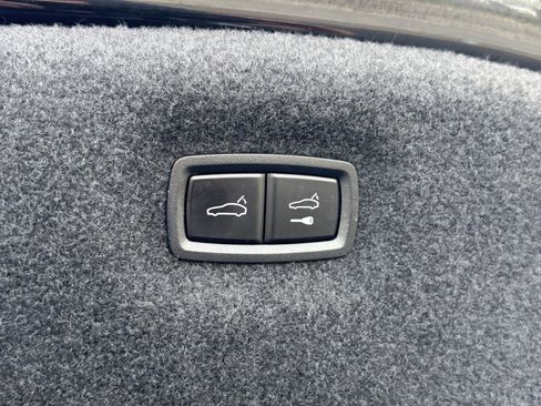 Used 2022 Audi e-tron GT Premium Plus image 22