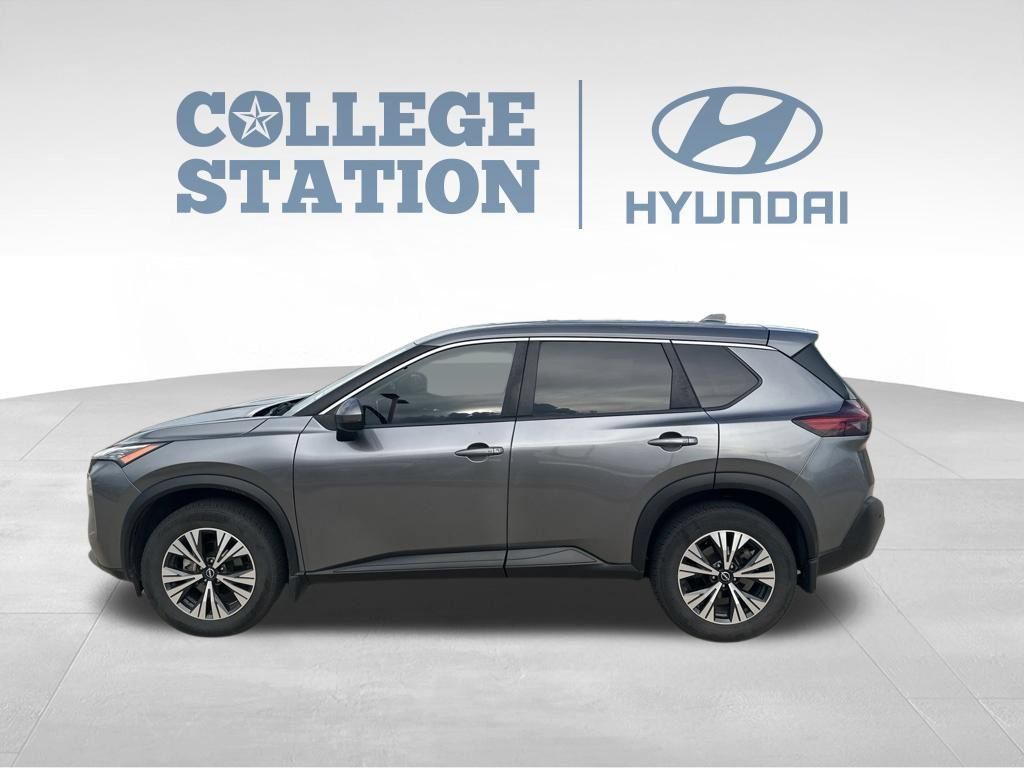 Used 2023 Nissan Rogue SV FWD image 8