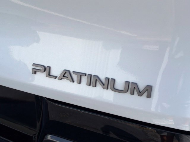 Used 2025 Nissan Murano Platinum w/ Cargo Package AWD/4WD image 7