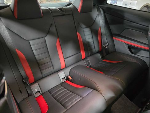 Used 2025 BMW 440i xDrive M440i xDrive w/ Premium Package image 12