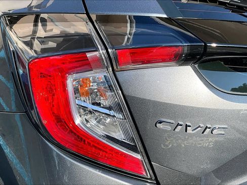 Used 2020 Honda Civic Sport image 28
