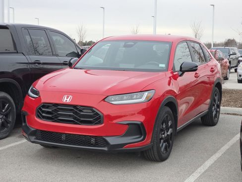 Certified 2024 Honda HR-V Sport image 4