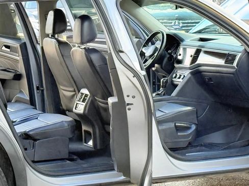Used 2021 Volkswagen Atlas SE FWD image 20