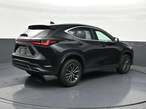 Used 2023 Lexus NX 250 FWD w/ Towing Package (2000 Lbs) image 5