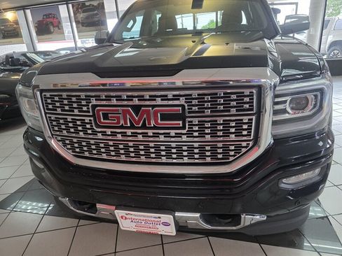 Used 2017 GMC Sierra 1500 Denali AWD/4WD image 34