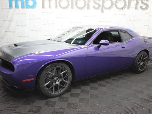 Used 2018 Dodge Challenger T/A w/ Quick Order Package 22P T/A image 2