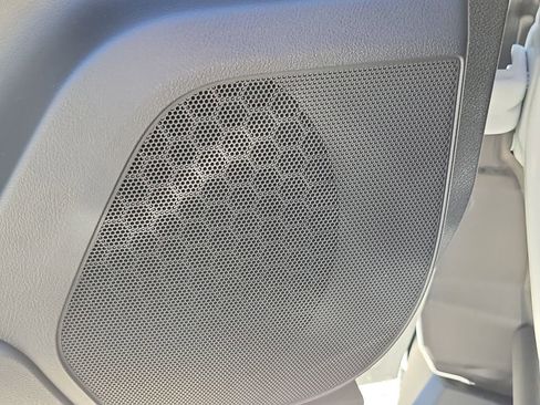 New 2026 Nissan Armada SV image 21