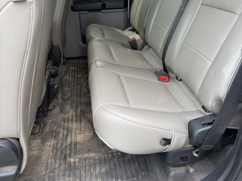 Used 2021 Ford F550 4x4 SuperCab Super Duty image 6