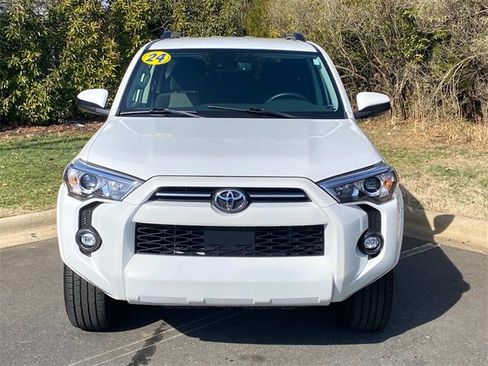 Used 2024 Toyota 4Runner SR5 image 2