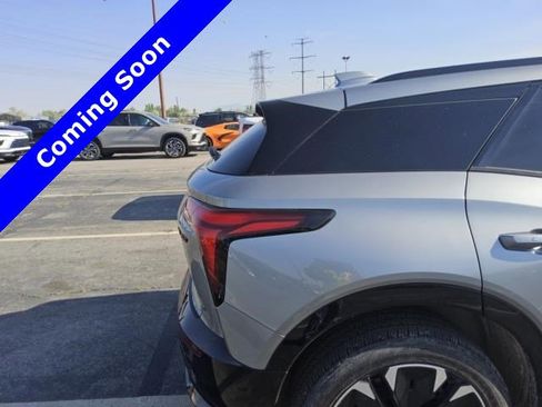 Used 2025 Chevrolet Blazer EV RS AWD/4WD image 18