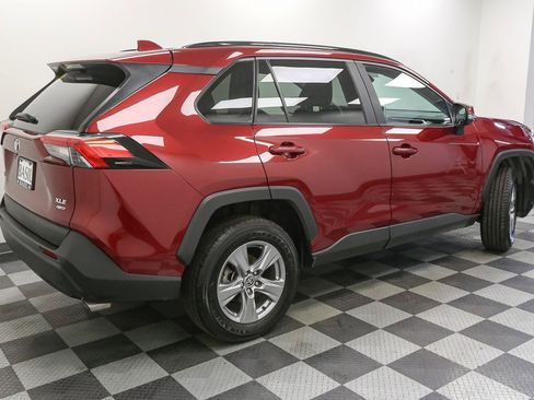 Used 2025 Toyota RAV4 XLE AWD/4WD image 8