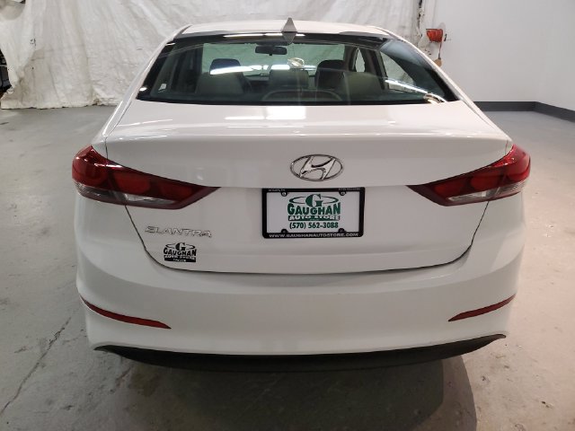 Used 2017 Hyundai Elantra SE FWD image 5